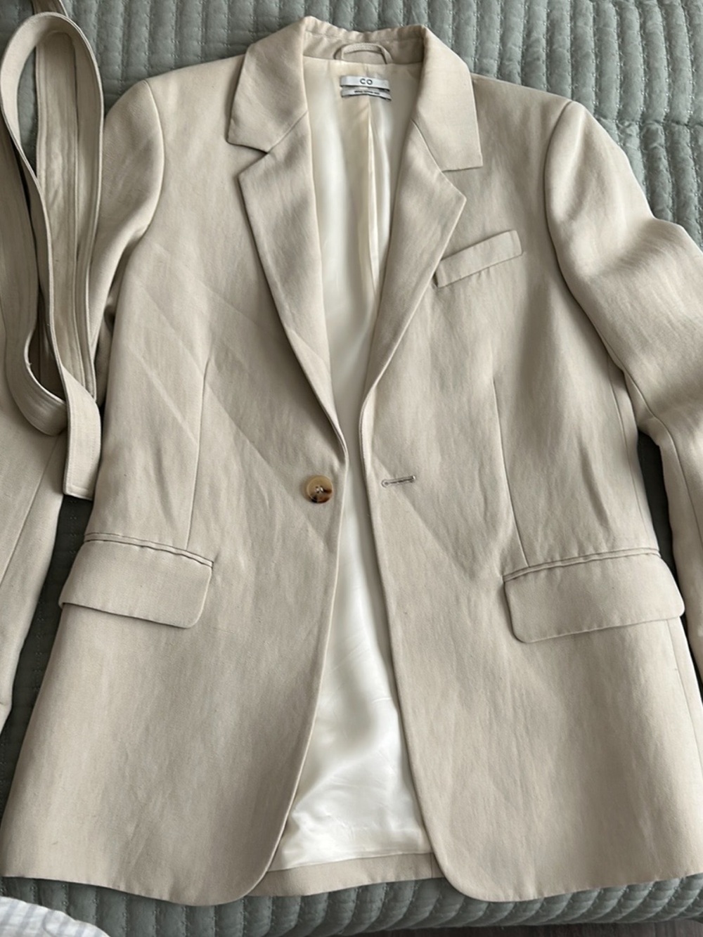 COS Cream Single-Button Tailored Blazer